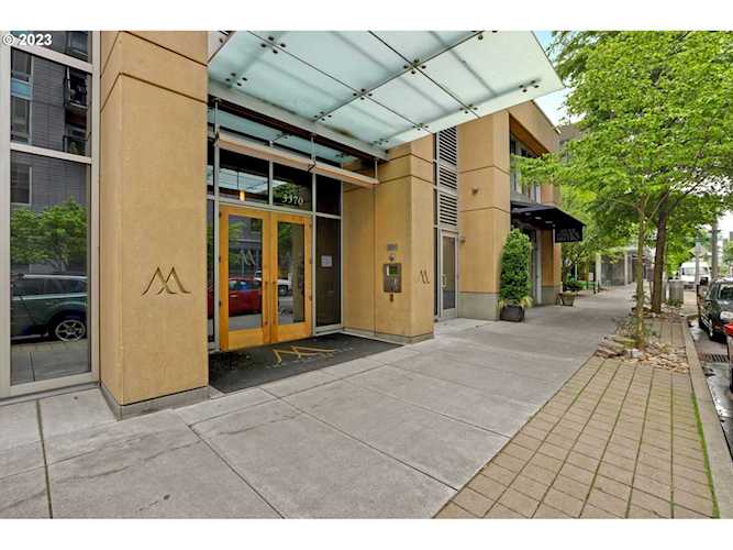 3570 S River PKWY #1207 Portland, OR 97239
