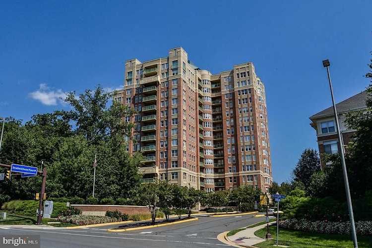 11776 Stratford House Place #1005 Reston, VA 20190