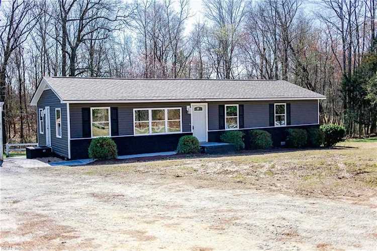 13583 Courthouse Hwy Smithfield, VA 23430