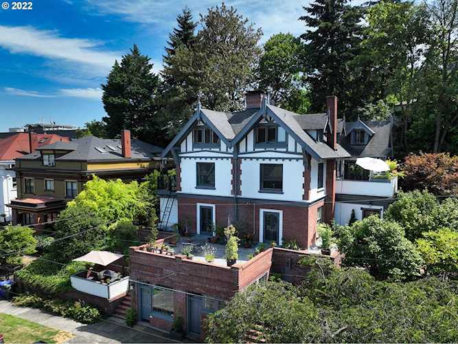 2566 NW Marshall ST #A3 Portland, OR 97210