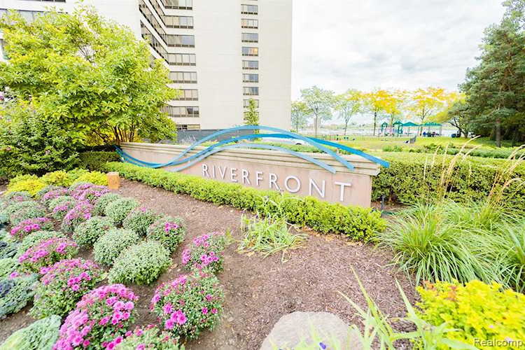 1001 W Jefferson Ave #4C Detroit, MI 48226 | MLS 20230000590 Photo 1