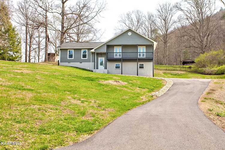 246 Mountain Ave Townsend, TN 37882