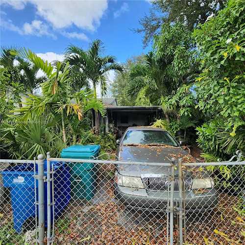 3133 NW 60th St Miami, FL 33142