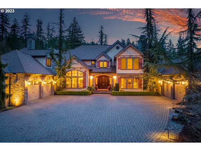 17902 S Hidden Lake DR Oregon City, OR 97045