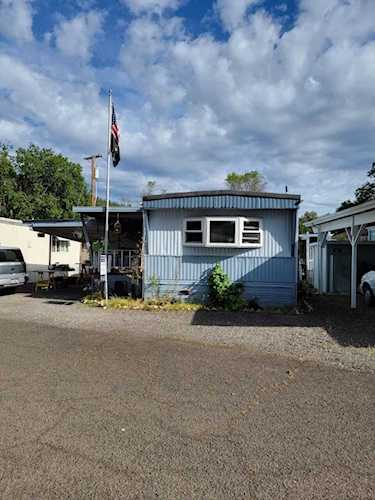 7 Brophy Way #UNIT 13 Shady Cove, OR 97539