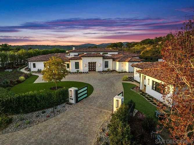 5940 Ladys Secret Dr Rancho Santa Fe, CA 92067