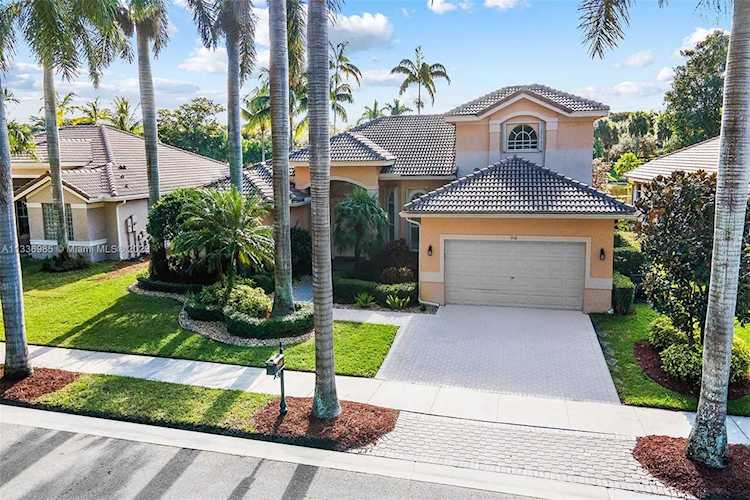 948 Windward Way Weston, FL 33327