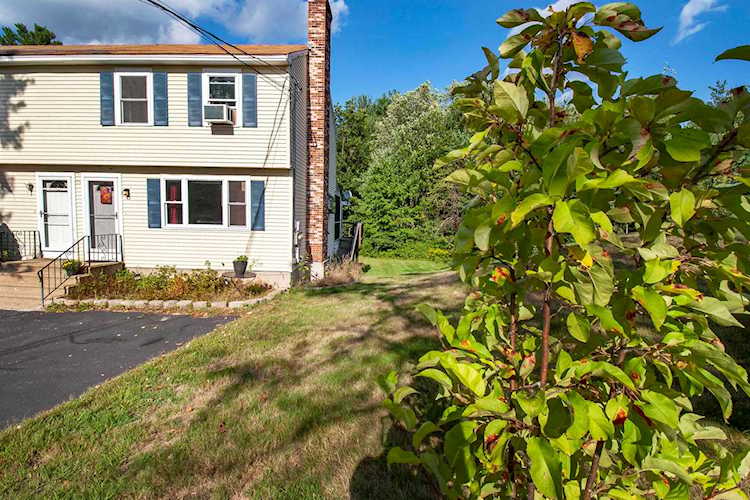 73R Adams Pond Rd #2 Derry, NH 03038 | MLS 4941584 Photo 1