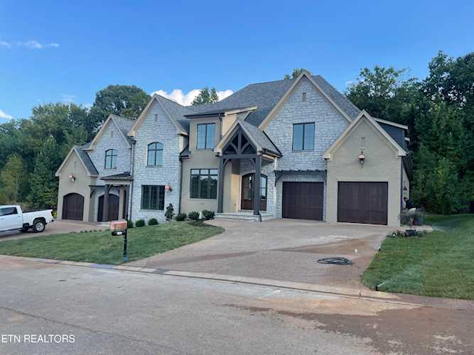 1432 Enclave Way Knoxville, TN 37919