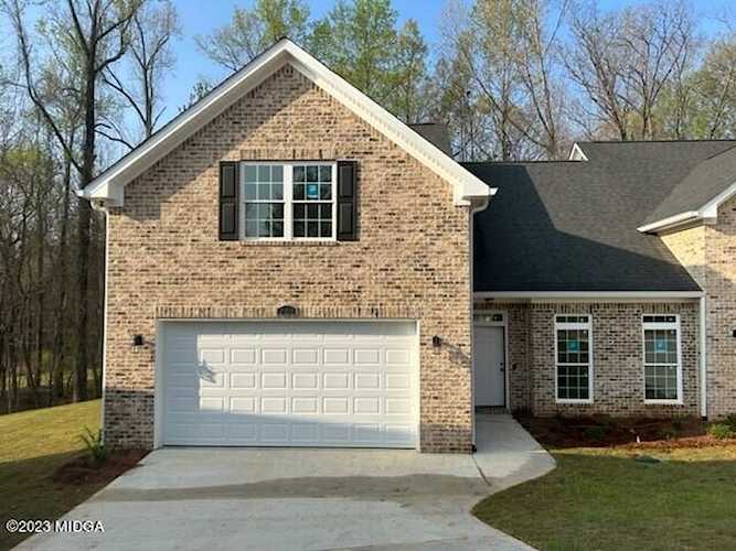 250 High Ridge Macon, GA 31220