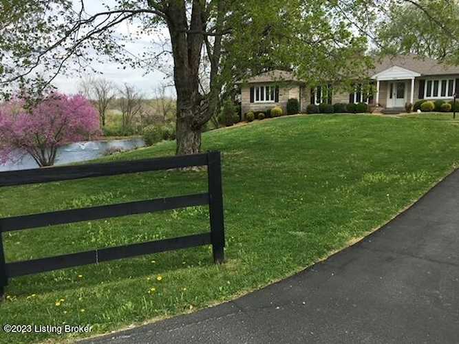 803 S English Station Rd Louisville, KY 40245 | MLS 1631582 Photo 1