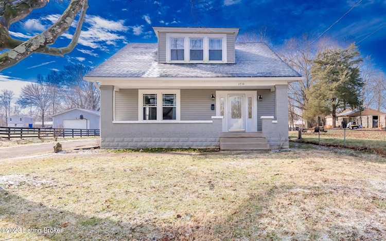 1710 Meyers Ln Louisville, KY 40216 | MLS 1631903 Photo 1
