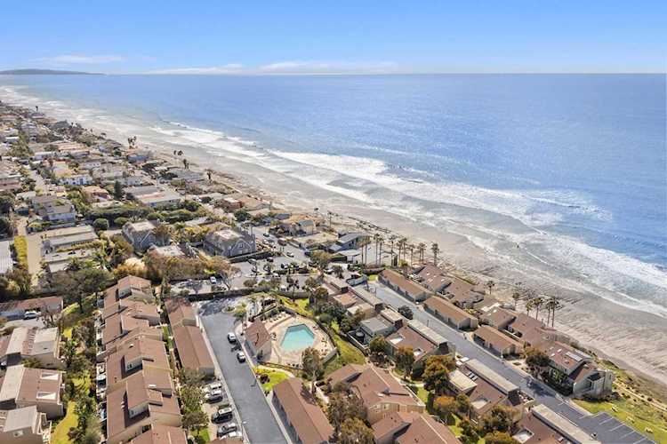 1735 Aldersgate Rd Encinitas, CA 92024