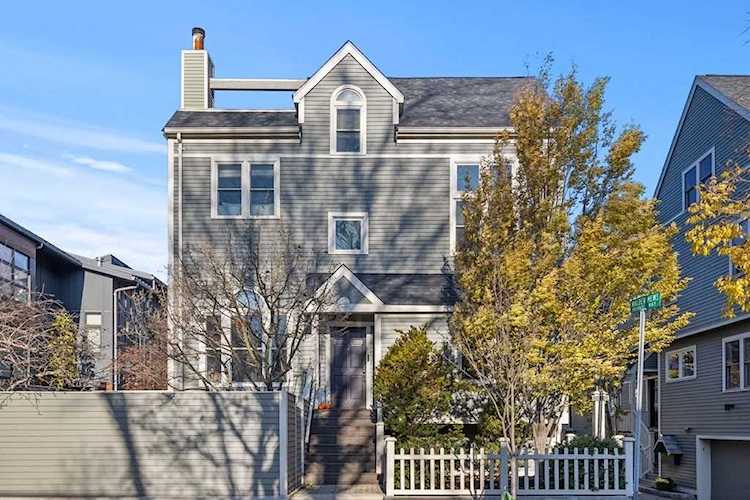 2 Walden Mews Cambridge, MA 02140