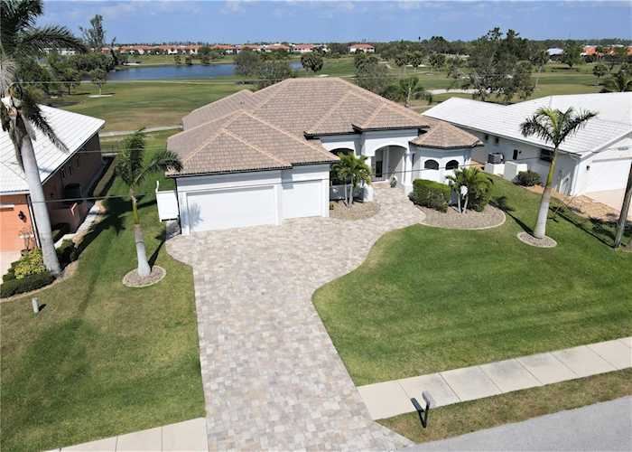 795 Monaco Dr Punta Gorda, FL 33950