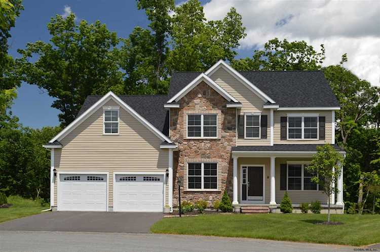 101 Nostalgia Ln Ballston Spa, NY 12020