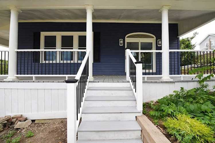 146 Pilgrim Rd Weymouth, MA 02191 | MLS 73085628 Photo 1