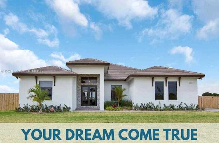 17690 SW 280 St Homestead, FL 33031