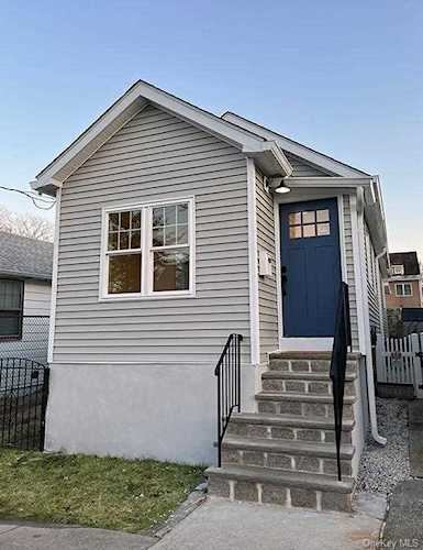 66 Tier Street Bronx, NY 10464