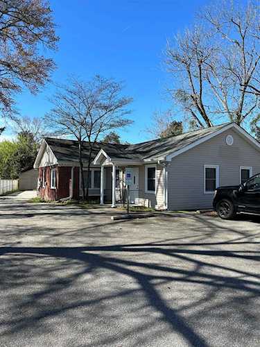 215 John St. Lake City, SC 29560