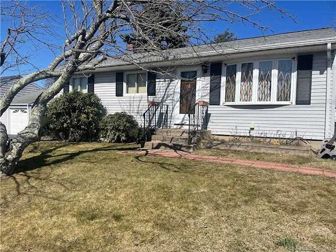 117 Eileen Road West Haven, CT 06516
