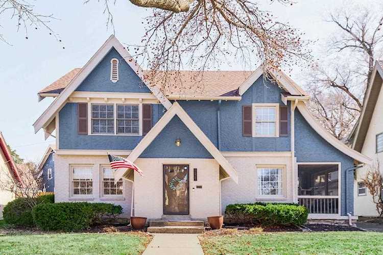 7217 Terrace St Kansas City, MO 64114