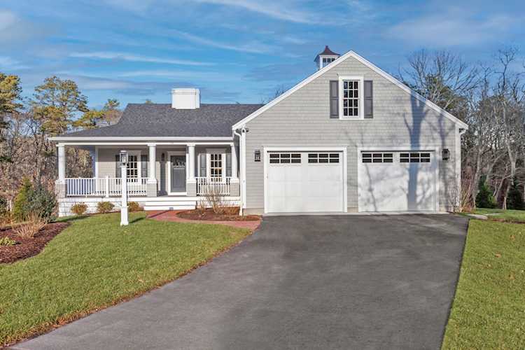38 Winding Oaks Lane East Dennis, MA 02641