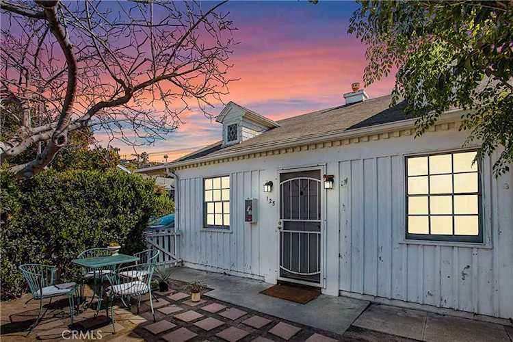 127 Avenida Rosa San Clemente, CA 92672