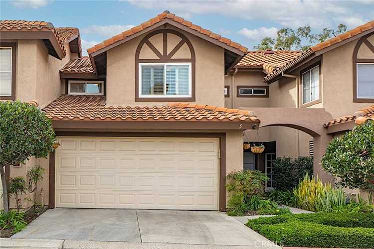 5 Vista Sierra Rancho Santa Margarita, CA 92688