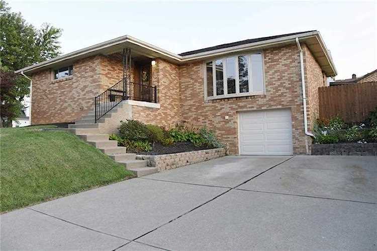 335 Sarah St McKees Rocks, PA 15136