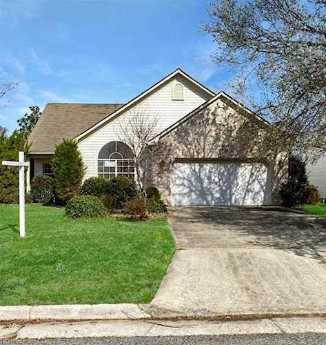 3337 Fayette Dr Virginia Beach, VA 23456