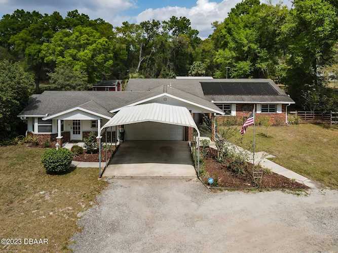 1525 Beresford Road DeLand, FL 32720