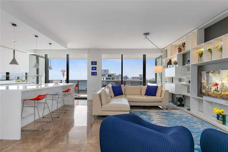 5875 Collins Ave #PH6 Miami Beach, FL 33140