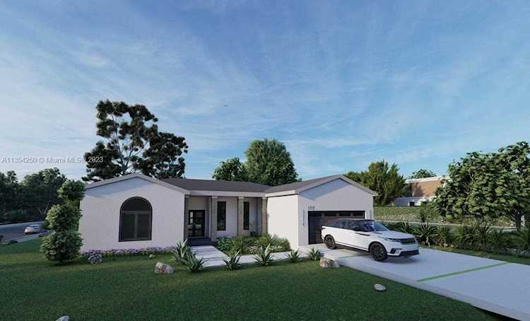 1212 SW Minyo Ave Port St. Lucie, FL 34953