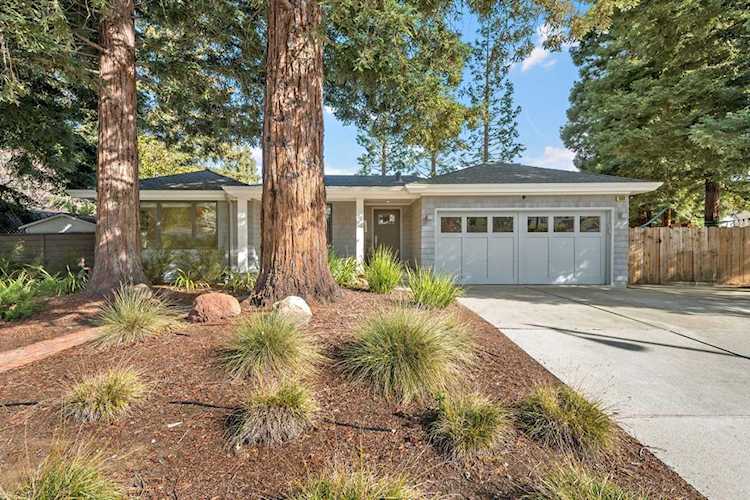 1060 San Mateo Dr MENLO PARK, CA 94025