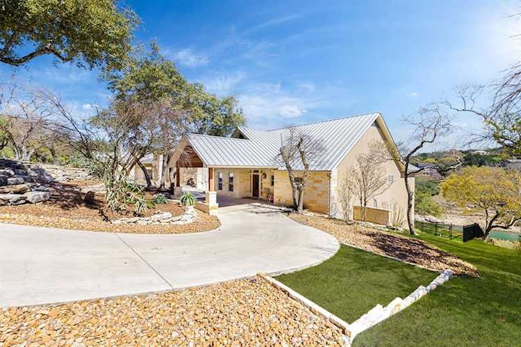 2078 Connie DR Canyon Lake, TX 78133