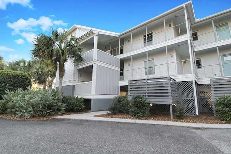 501 Yacht Harbor Ct Isle of Palms, SC 29451