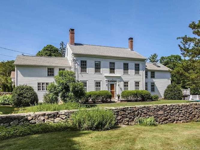 38 Stanton Lane Groton, CT 06355
