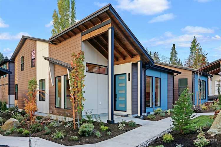 4655 240th St SW Mountlake Terrace, WA 98043
