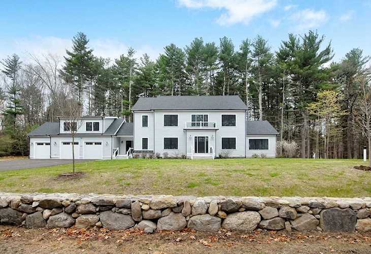 62 Pope Road Acton, MA 01720