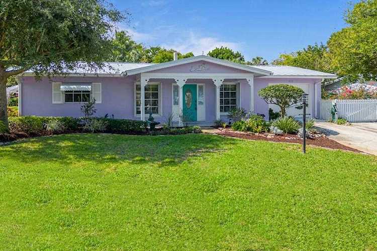 4136 NE Hyline Drive Jensen Beach, FL 34957