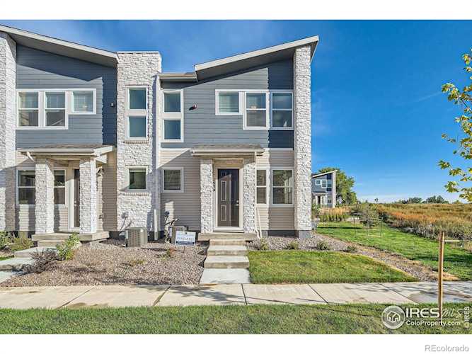 1934 Rosen Dr Fort Collins, CO 80528