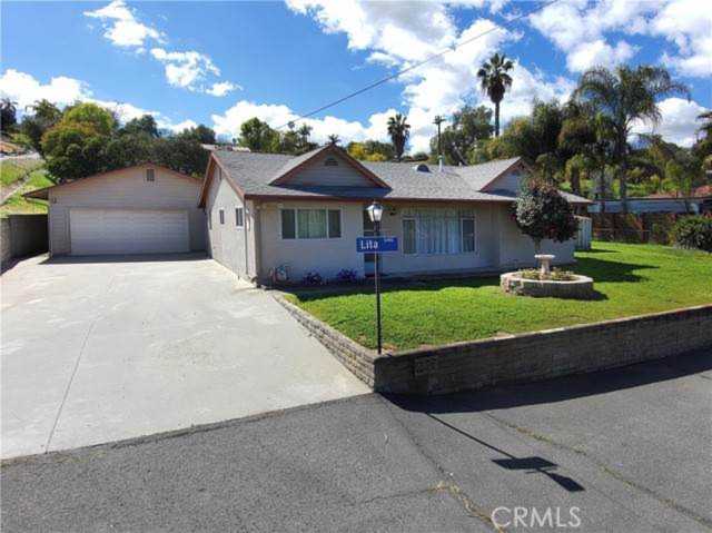 1136 Lita Lane Vista, CA 92084