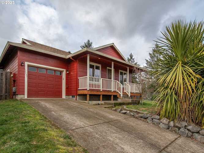 17465 Harriet AVE Oregon City, OR 97045