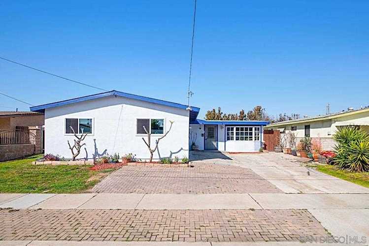 5232 Livering Ln San Diego, CA 92117