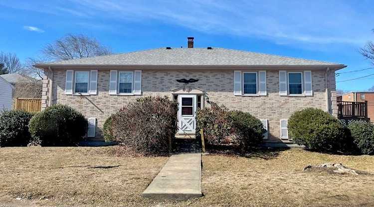 40 Elmwood Park Quincy, MA 02170