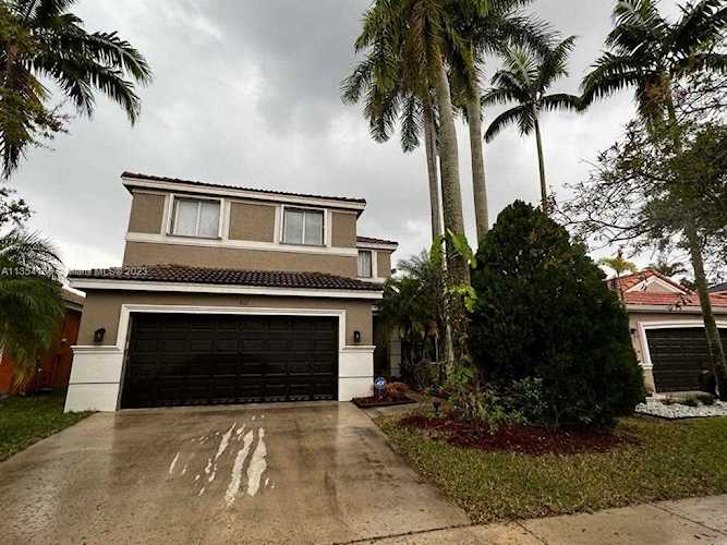 460 Silver Palm Way Weston, FL 33327