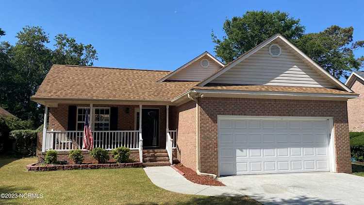 103 Lighthouse Drive Carolina Beach, NC 28428