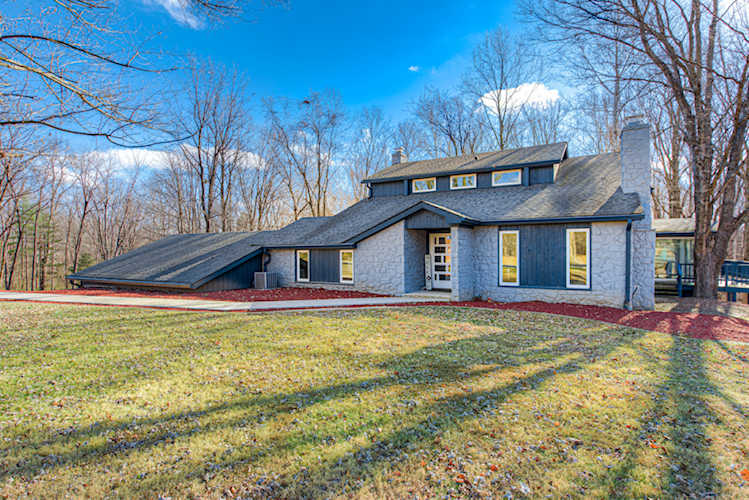 387 E County Road 200 S Danville, IN 46122 | MLS 21909764 Photo 1