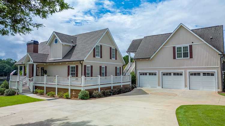 106 AB Clack Circle Eatonton, GA 31024